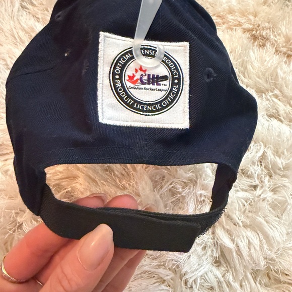 Windsor Spitfires Black Cap - Picture 2 of 3